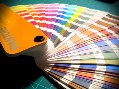 pantone.jpg