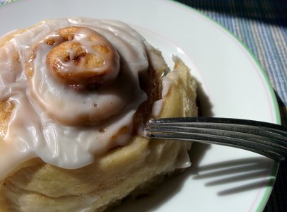 Widdershins Cinnamon Roll and Right Handed Fork Conundrum.jpg