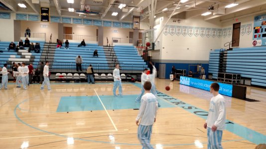 IMG_20150213_layup2.jpg IMG_20150213_layup2.jpg