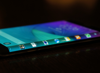 CRO_Electronics_Samsung_Edge_Dramatic_Curve_09-14.png CRO_Electronics_Samsung_Edge_Dramatic_Curve_09-14.png