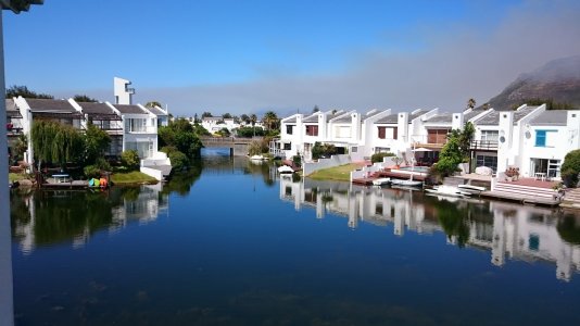MARINA DA GAMA SCENES.jpg