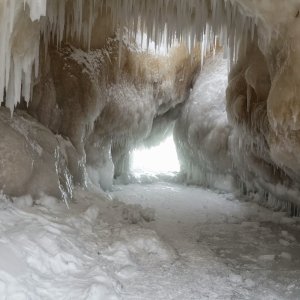 icecave.jpg