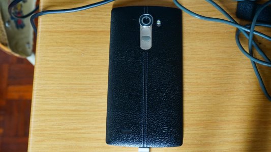 LGG4Leather2.jpg