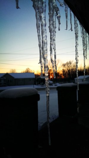 sunset icicle.jpg