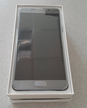 Samsung Note 5 Titan.jpg