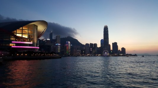 HK view NOte 5.jpg