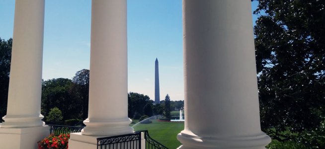 white-house-g4.jpg