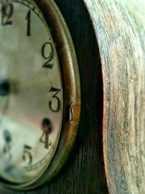 Stopped clock.jpg