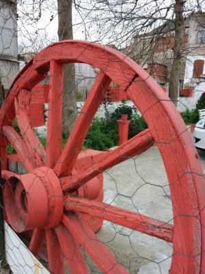 WheelInPergamon_1280x1707_20140310_135716.jpg