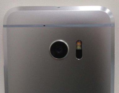 HTC-One-M10-710x557.jpg