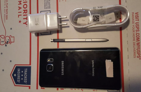 Note 5 Back Use.png