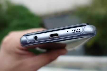 phone3.jpg