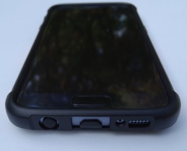 uag03.jpg