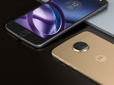 Moto Z Front and Back.jpg