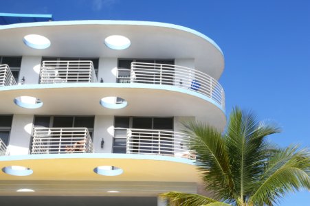 artdeco2.jpg