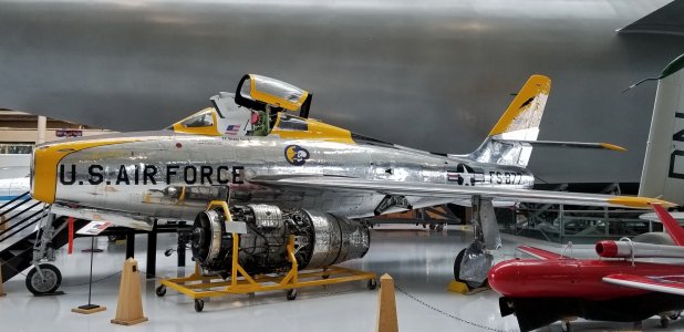 s8_170426_003.jpg