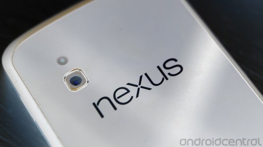 nexus-4-back.jpg