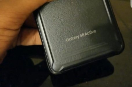 galaxy-s8-active-leak-featured-470x310@2x.jpg galaxy-s8-active-leak-featured-470x310@2x.jpg