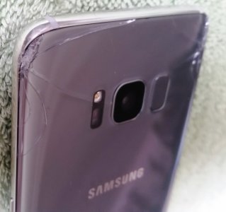 GalaxyS8.top.left.corner.jpg