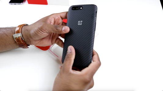 op5-karbon-bumper-case.png