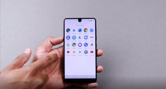 essential-phone-software.jpg