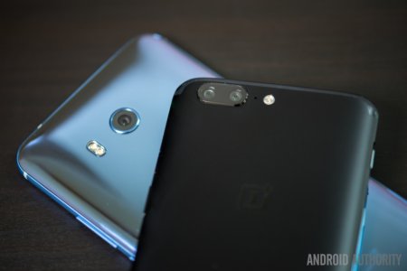 OnePlus-5-vs-HTC-U11-2-840x561.jpg