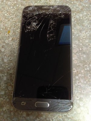 Samsung Galaxy J3.jpg