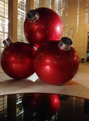 Xmas Balls.jpg