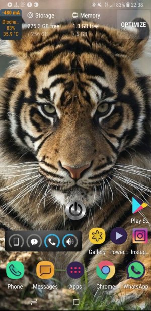 Screenshot_20180521-223832_Nova Launcher.jpg