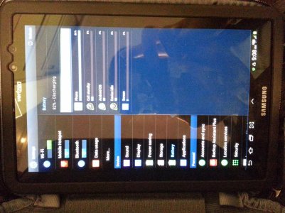 Pic Samsung 7.7 Tab.jpg