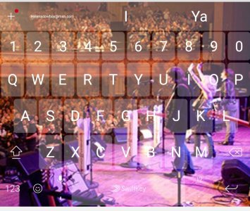 Screenshot_20190226-045204_SwiftKey Keyboard.jpg