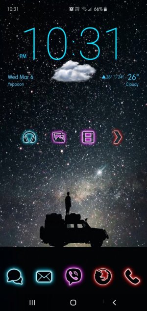 Screenshot_20190306-223125_Nova Launcher.jpg