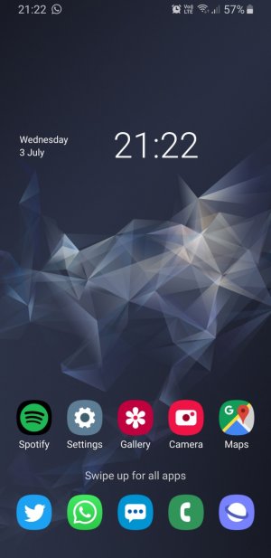 Screenshot_20190703-212257_One UI Home.jpg
