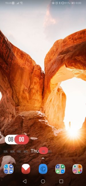 Screenshot_20190425_080004_com.teslacoilsw.launcher.jpg
