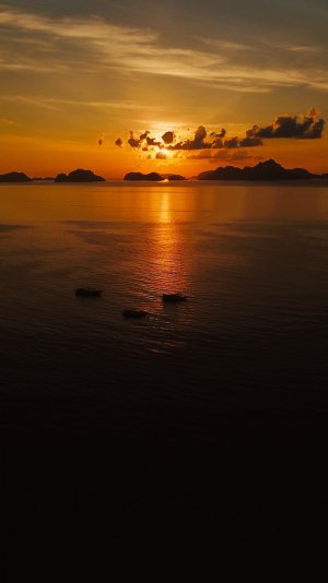 qhd_057b84cd7aab767d565936e08be19b6e.jpg