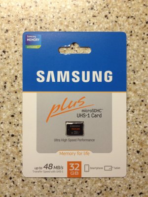 UHS-1 card.jpg