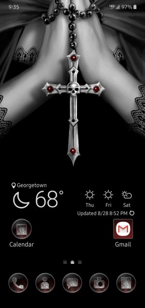 Screenshot_20190828-213525_One UI Home.jpg