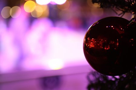 Christmas tree ornament pic.jpg