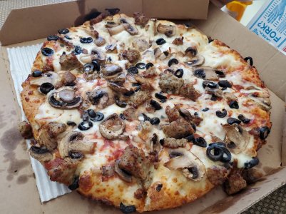 Pizza (1).jpg