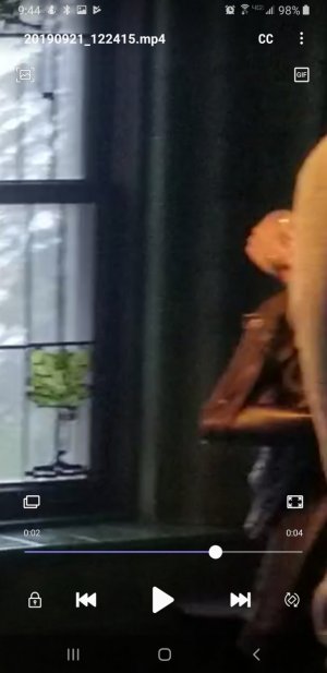 Screenshot_20190922-214404_Video Player.jpg