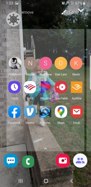 Screenshot_20200518-132301_Messenger Home.jpg