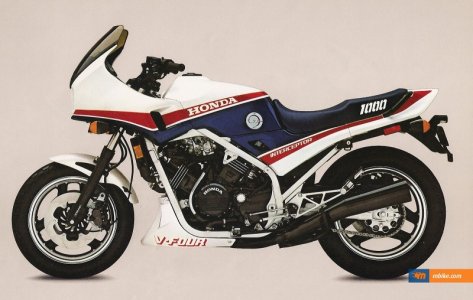 1984 Honda VF1000F Interceptor.jpg