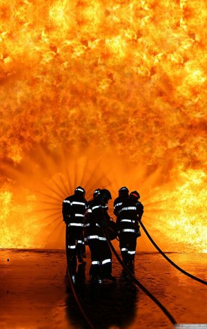 firefighters-vertical_00246833.jpg