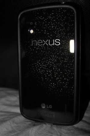 nexus4-1.jpg