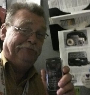 cardboardphone01.jpg