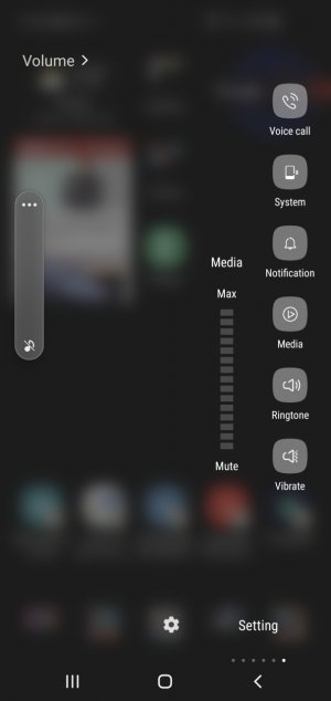 Screenshot_20210527-124642_One UI Home.jpg