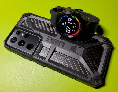 watch01.jpg