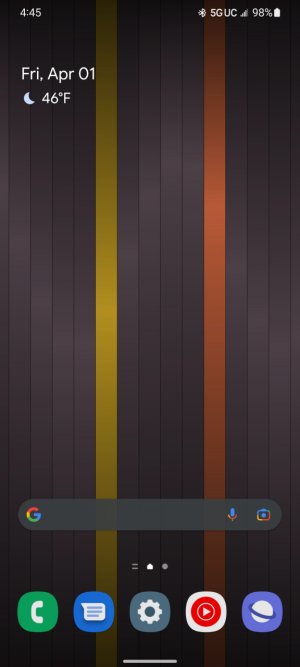 Screenshot_20220401-044523_One UI Home.jpg