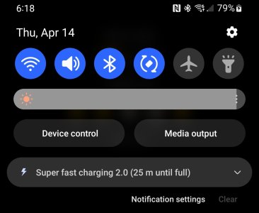 Screenshot_20220414-181831_One UI Home.jpg