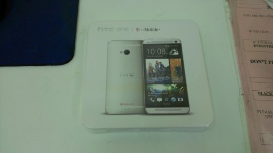 HTC One Front Box.jpg